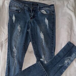 JUNIORS: Dark Wash JEAN9 Skinny Jeans (Size 7)